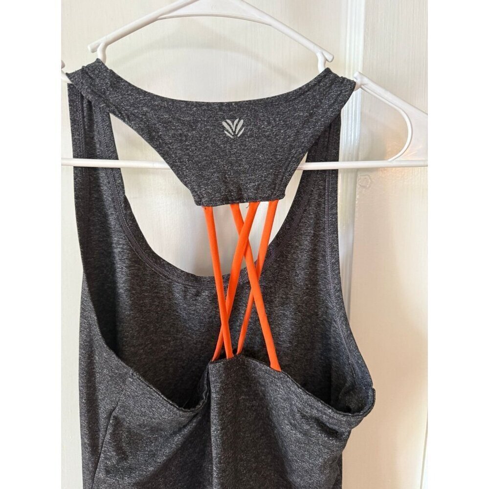 Women’s size medium Gray workout Tank Top - Picture 7 of 8